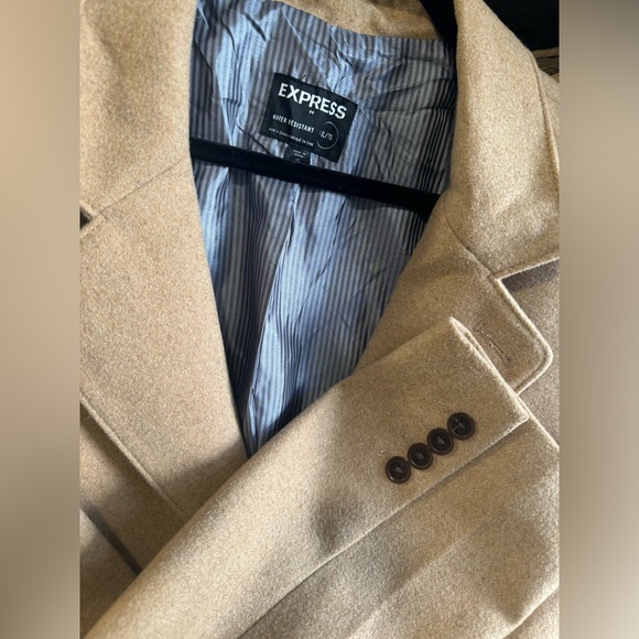 Men’s Express Wool Coat Size XL - Picture 3 of 7